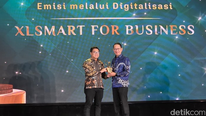 Anugerah Ekonomi Hijau XLSmart