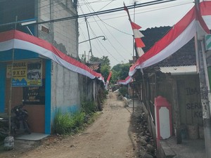 Sambut HUT RI, Bendera Merah Putih 780 Meter Kelilingi Desa di Juwangi Boyolali