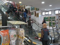 Balita Terjepit Eskalator di Swalayan Sukoharjo, Evakuasi Nyaris 1 Jam