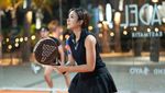 Tangan Gisel Ditempel Plester Medis