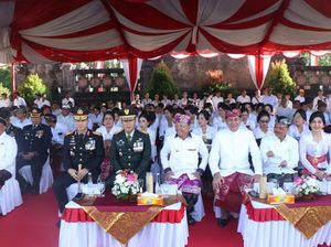 Kapolda Ikuti Upacara Peringatan Hari Jadi ke-67 Provinsi Bali