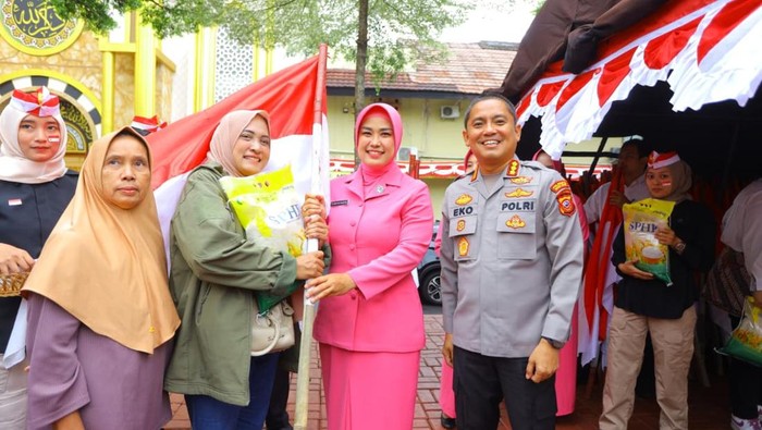 Kapolresta Bogor Kota Kombes Eko Prasetyo dan jajaran dukung gerakan Pangan Murah