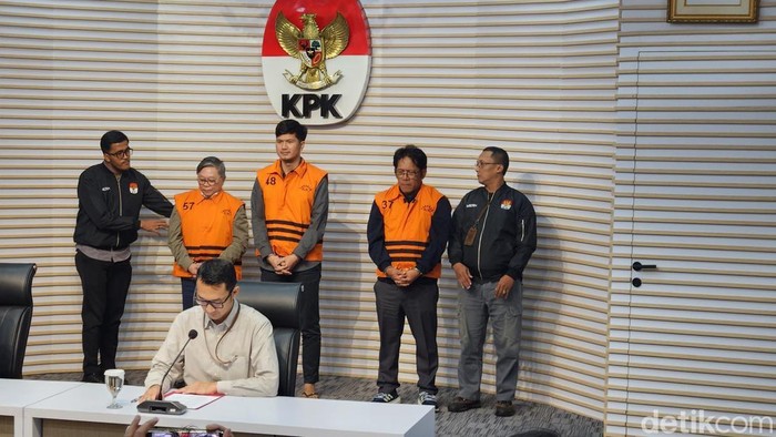 KPK Tetapkan 3 Tersangka Terkait OTT Inhutani V