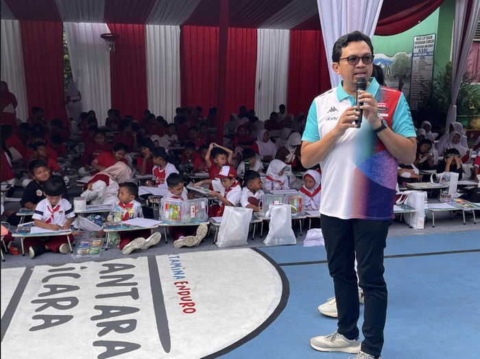 Lomba Mewarnai di SD Kebayoran Lama