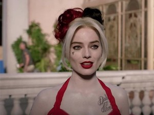 James Gunn Jawab Nasib Margot Robbie di DCU