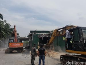 Selain Markas GRIB Jaya Sumut, 60 Penginapan juga Dirobohkan Forkopimda