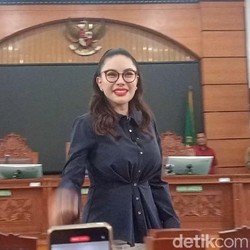 Nikita Mirzani Bisa Dapat Bayaran Rp 10 M, Malu Reza Gladys Heboh soal Rp 4 M