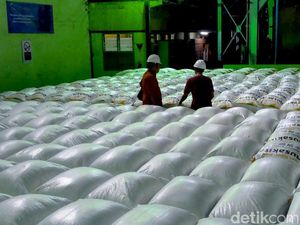 Tak Sabar Tunggu Janji Pemerintah, Petani Desak ID Food Beli Gula Rp 1,5 T