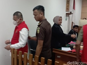 Gembong Pemilik Pabrik Pil PCC di Serang Divonis Mati