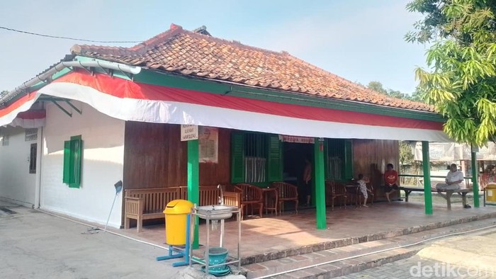 Rumah pengasingan Soekarno-Hatta di Rengasdengklok, Karawang, Jawa Barat