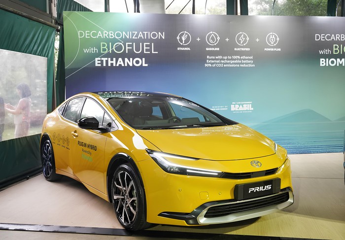 Toyota Prius Plug-in Hybrid Flex Fuel