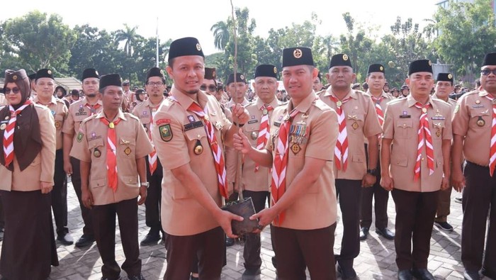 Walikota Pekanbaru Agung Nugroho memimpin langsung upacara Hari Jadi Pramuka ke-64