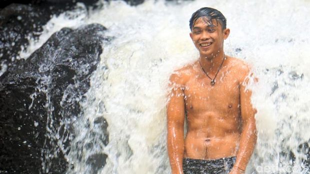 Wisata alam Karai di Bulungan, dekat Tanjung Selor, Kalimantan Utara.