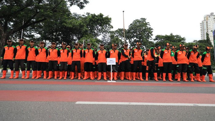Dinas Lingkungan Hidup DKI Jakarta kerahkan 1.800 petugas saat HUT ke-80 RI. (Dok. ist)