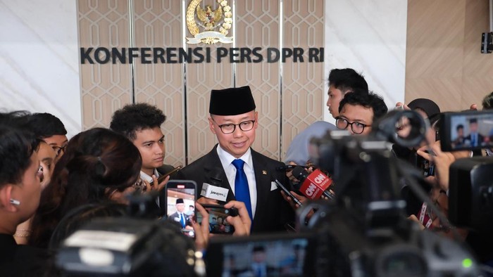 Wakil Ketua MPR dari Fraksi Partai Amanat Nasional (PAN) Eddy Soeparno mengapresiasi capaian pemerintah. Menurutnya, capaian Presiden Prabowo telah melampaui ekspektasi.