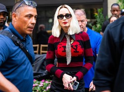 Syuting The Devil Wears Prada 2, Emily Blunt Ubah Drastis Gaya Rambut