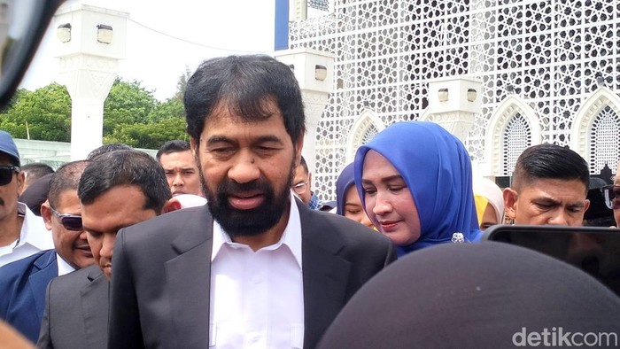 Gubernur Aceh Muzakir Manaf alias Mualem. (Foto: Agus Setyadi/detikSumut).