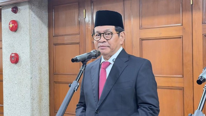 Gubernur DKI Jakarta Pramono Anung menyebut tawuran di Manggarai tak terjadi spontan, melainkan sengaja direkam dan diviralkan ke media sosial. (B Belia/detikcom)