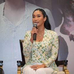 Happy Salma Turun Gunung Jadi Nyai Ontosoroh