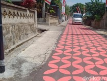 Keren! Warga Malangan Klaten Sulap Jalanan Jadi Batik Kawung Merah Putih