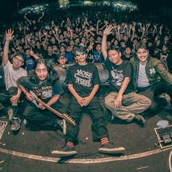 Video Klip Sebat Dulu Milik The Jeblogs Dicibir Netizen