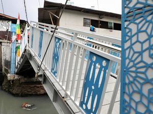 Rencana DKI Tambah Jembatan Buka Tutup Demi Mudah Bersihkan Kali