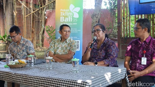 Konferensi pers Pekan Iklim Bali di Denpasar, Jumat (15/8/2025). (Foto: Aryo Mahendro/detikBali)
