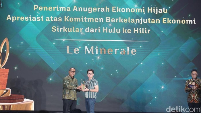 Le Minerale Anugerah Ekonomi Hijau 2025