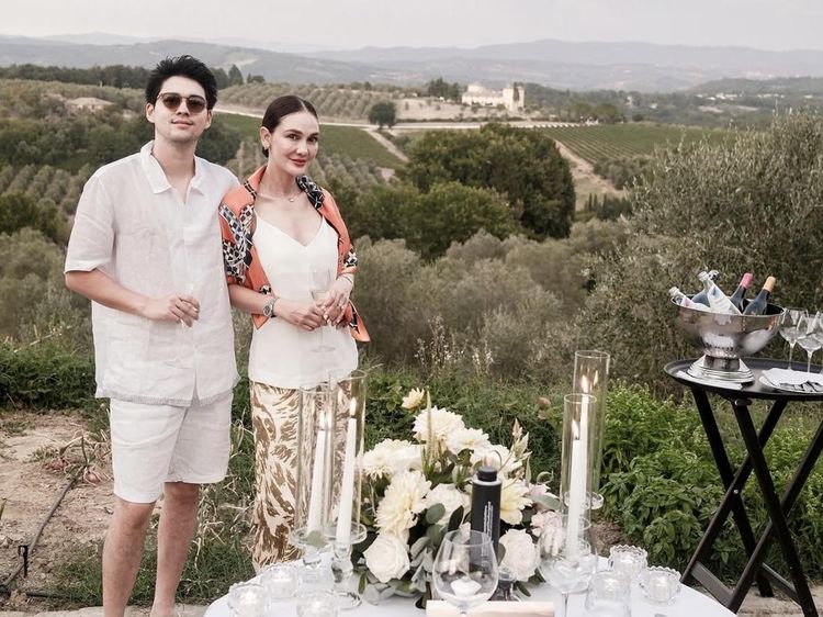Destinasi Honeymoon Sebulan Luna Maya dan Maxime Bouttier di Italia