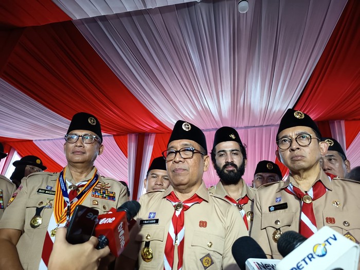 Menko PMK, Praktikno [Tengah], Usai Upacara Hari Pramuka 2025.