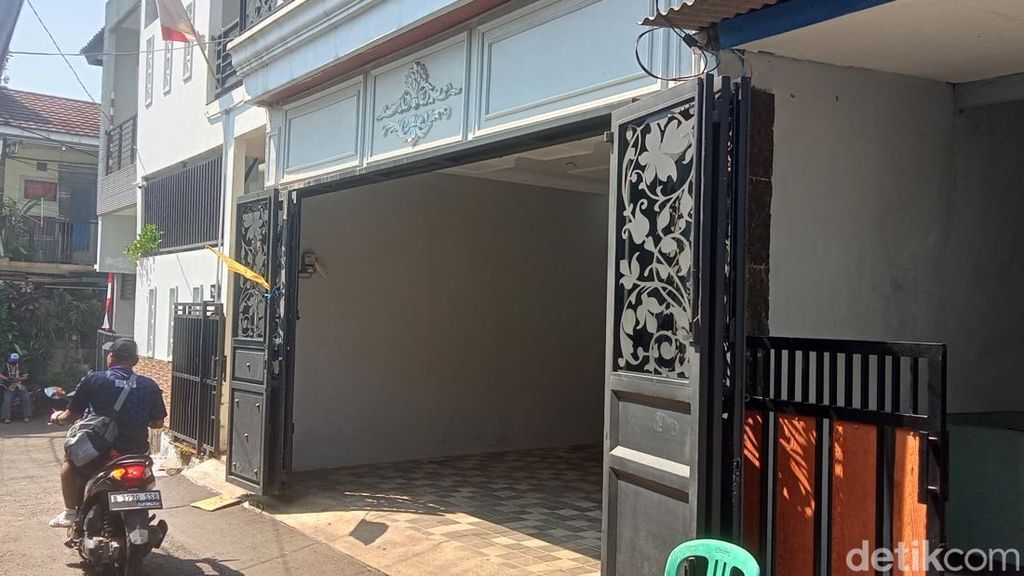 Suami Jawab Isu Jual Rumah Impian Mpok Alpa