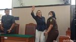 Rambut Cepol Nikita Mirzani di Sidang Melawan Reza Gladys