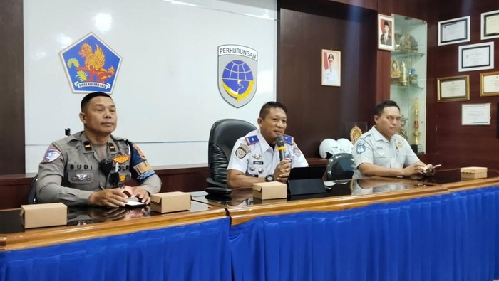 Rapat persiapan pengamanan lalu lintas Bulfest 2025 di kantor Dishub Buleleng, Jumat (15/8/2025). (Foto: Pemkab Buleleng)