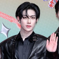 Idol KPop keturunan Cina, Ricky ZEROBASEONE tak kalah populer di Jepang. Dengan atau tanpa makeup, pemilik nama asli Shen Quan Rui itu memancarkan visual karakter anime. Foto: Instagram