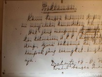 Penyebaran Kabar Kemerdekaan, dari Coretan Gerbong Kereta-Radio