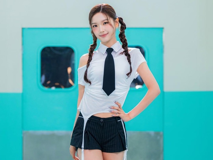 Photo teaser member Secret Number.