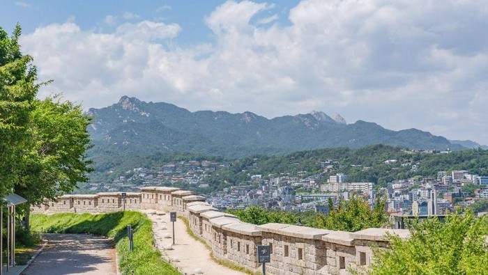 Taman Naksan di Korea Selatan
