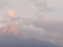 Gunung Semeru Kembali Erupsi, Kolom Abu Capai 1.000 Meter
