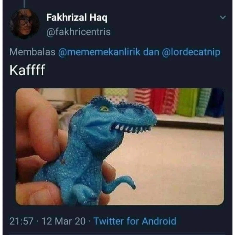 Buat muslim, mengaji adalah hal penting yang akan menerangi kubur kita nanti. Jangan sampai salah ya dalam pengucapan huruf hijaiyah.