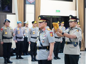 Video: Kapolri Resmi Lantik Komjen Dedi Prasetyo Sebagai Wakapolri