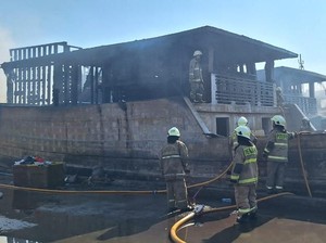 Kebakaran Kapal di Muara Baru Dipicu Korsleting, Kerugian Rp 2,7 M