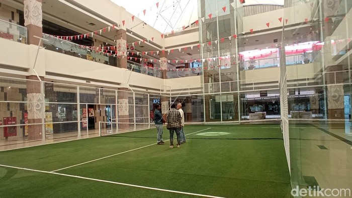 Lapangan padel di Kota Cirebon