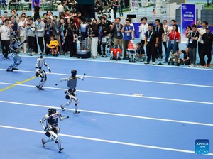Momen Kocak Olimpiade Robot China, Ada Tabrakan Hingga Gagal Sprint