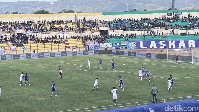 Laga PSIM Jogja vs Arema FC di Stadion Sultan Agung, Bantul, Sabtu (16/8/2025).