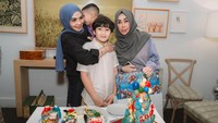 Gak ketinggalan dua sosok nenek, Rieta Amilia dan Amy Qanita yang menyayangi Rafathar. Foto: Instagram @raffinagita1717