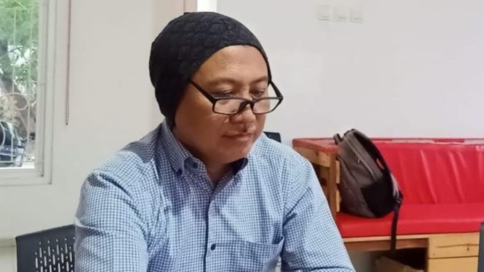 Staf Khusus Menteri Sosial RI Ishaq Zubaedi Raqib