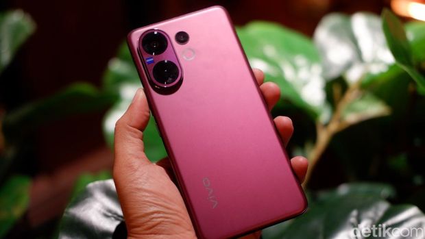 Vivo V60