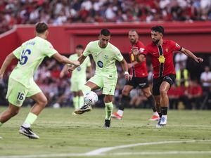 Jadwal Liga Spanyol: Levante Vs Barcelona, Real Oviedo Vs Real Madrid