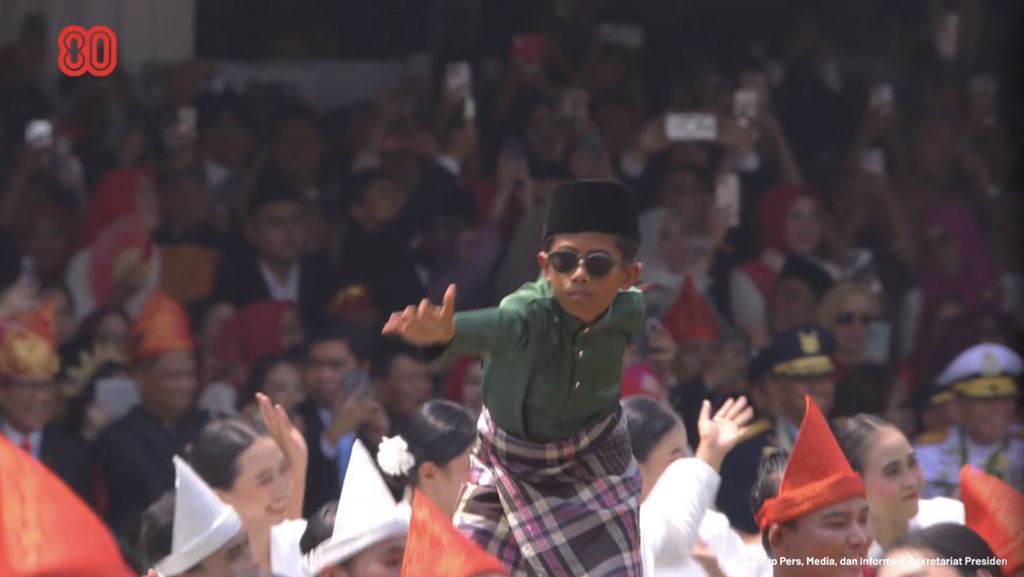 Keren! Pertunjukan dari Seniman Lintas Generasi untuk HUT ke-80 RI di Istana