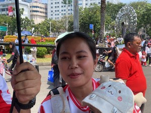 Meski Nonton dari Layar, Warga Terharu Lihat Upacara HUT RI di Istana Merdeka
